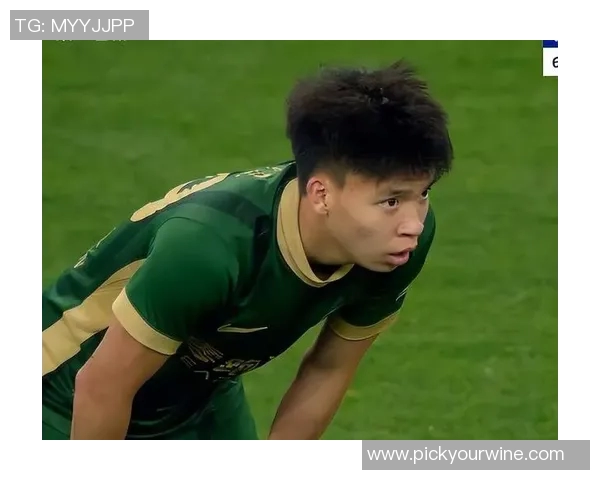 国足新星王钰栋打入处子球并绝杀对手荣膺最佳球员称号